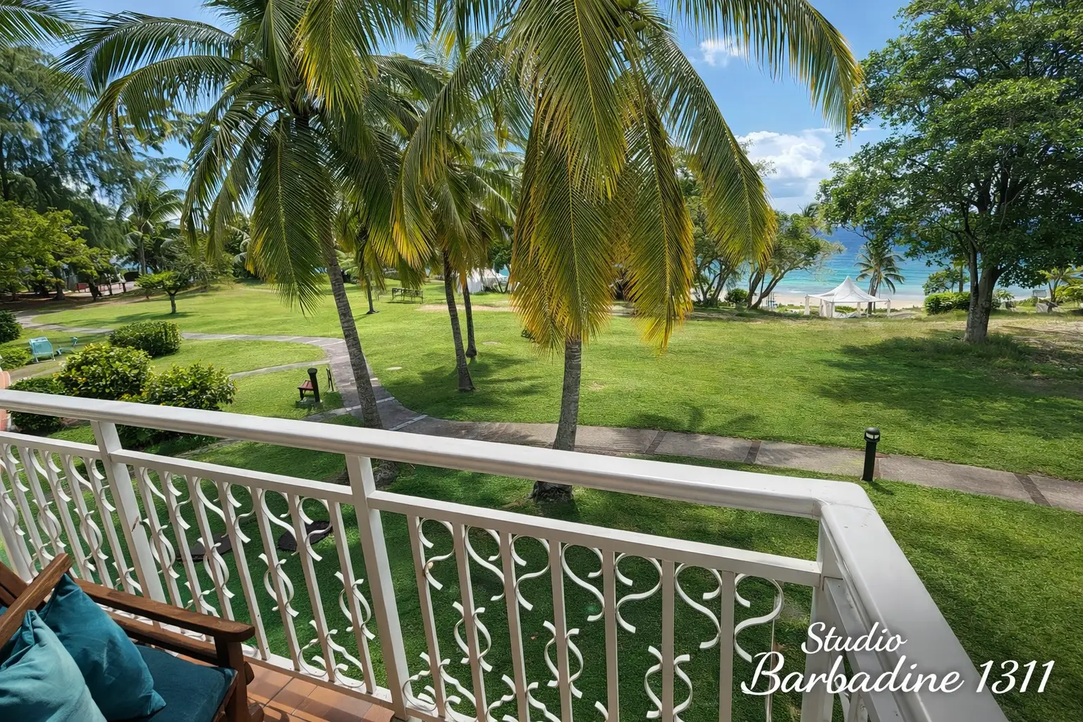 1311 Vue balcon vers gauche